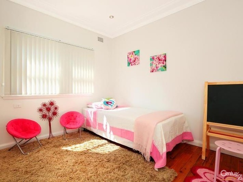 48 Villiers Street, Merrylands NSW 2160