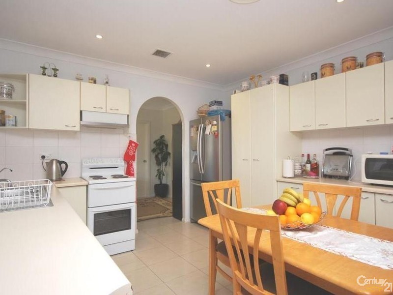 3/137 Edensor Road, Edensor Park NSW 2176