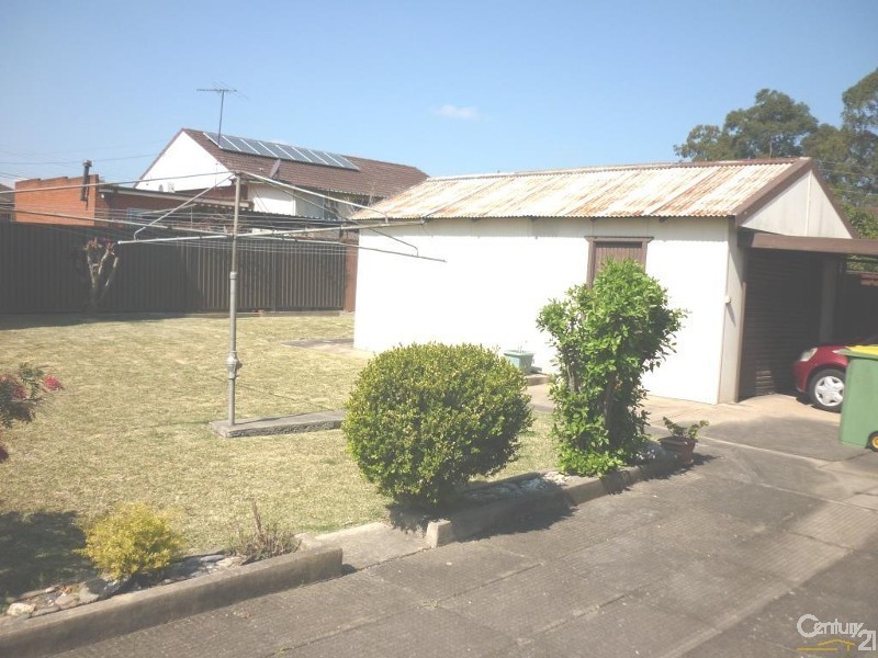 115 Wetherill Street, Wetherill Park NSW 2164