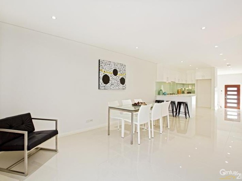 154 Hawksview Street, Merrylands NSW 2160