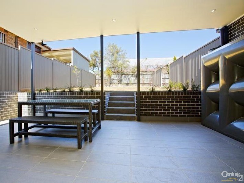 154 Hawksview Street, Merrylands NSW 2160