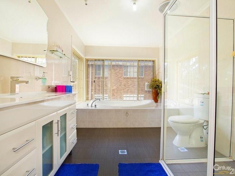 Fairfield West NSW 2165