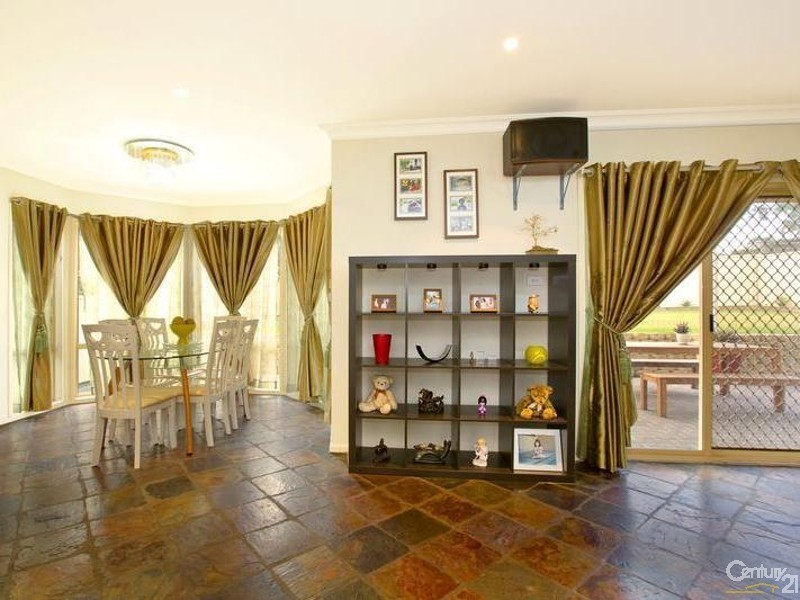 Fairfield West NSW 2165