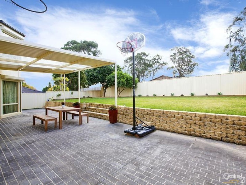 Fairfield West NSW 2165