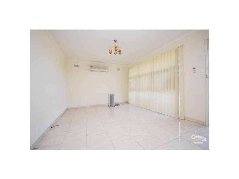 Fairfield West NSW 2165