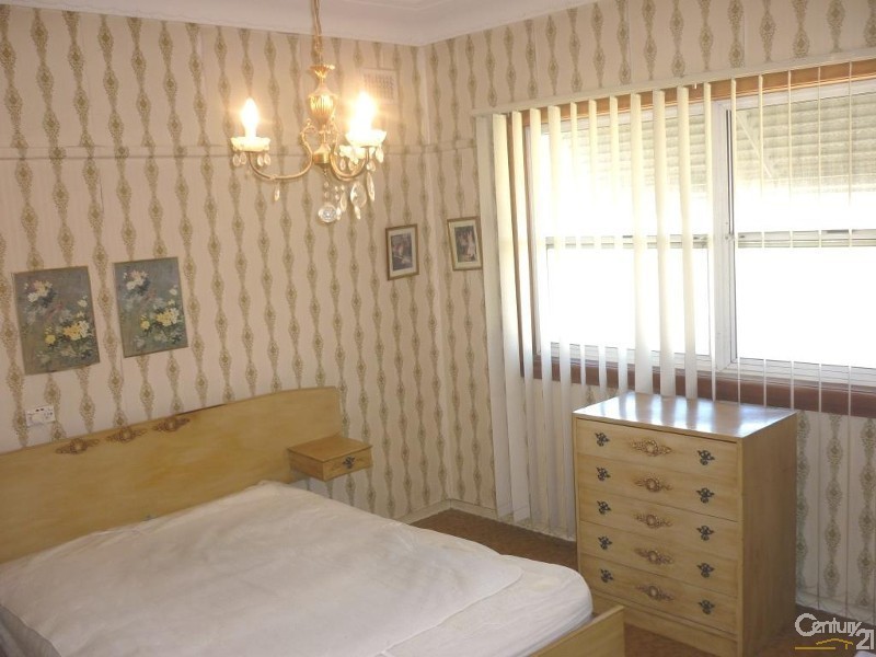 13 Henry Street, Guildford NSW 2161