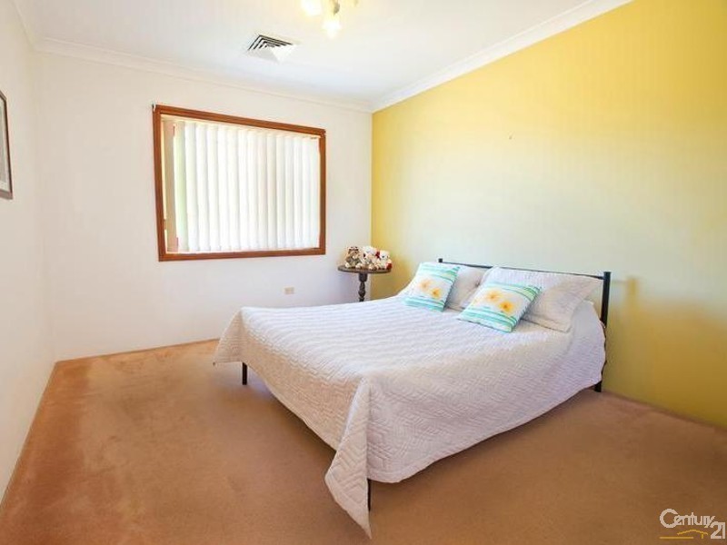 10 Bringelly Place, Bonnyrigg Heights NSW 2177