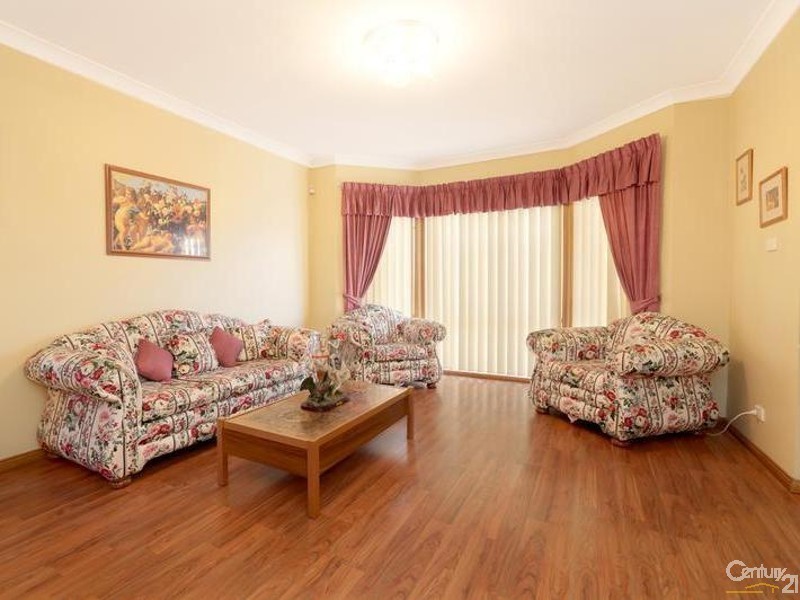 47 Macquarie Street, Fairfield NSW 2165