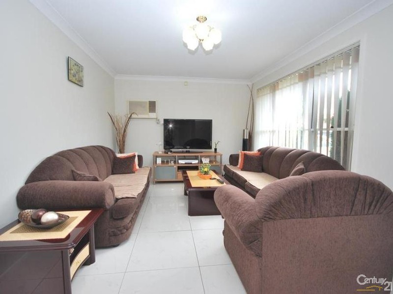 66 Evans Street, Fairfield Heights NSW 2165