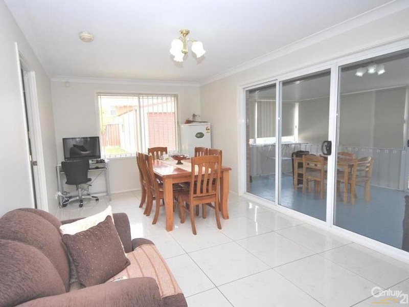 66 Evans Street, Fairfield Heights NSW 2165