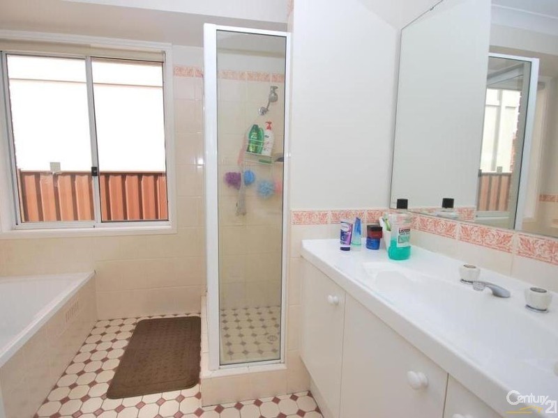 66 Evans Street, Fairfield Heights NSW 2165