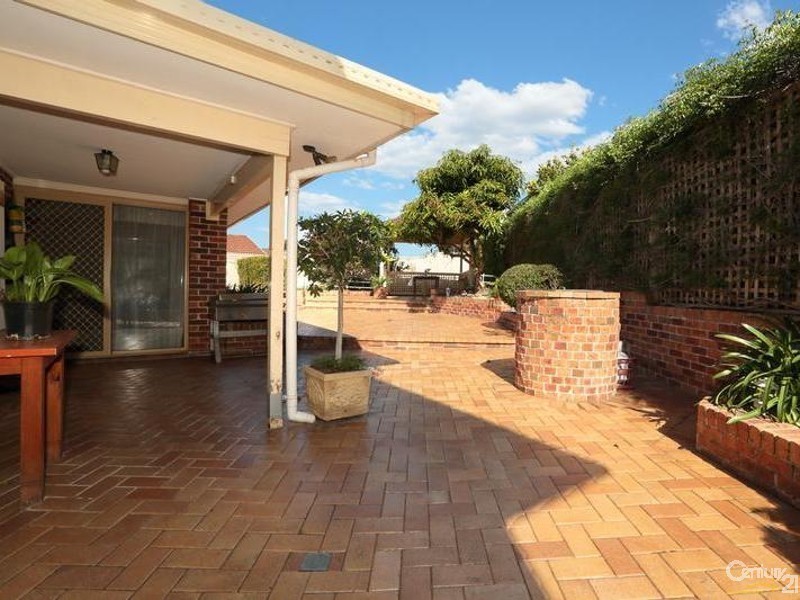 51 Kinghorne Road, Bonnyrigg Heights NSW 2177