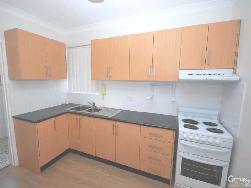 13/4-6 Nagle Street, Liverpool NSW 2170