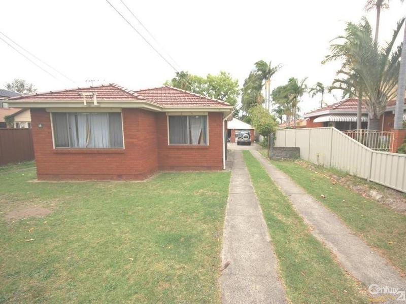 18 James Street, Fairfield East NSW 2165