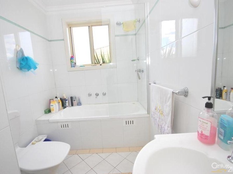 3/616 The Horsley Drive, Fairfield NSW 2165