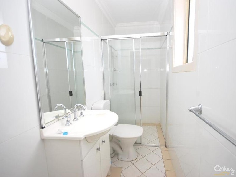 3/616 The Horsley Drive, Fairfield NSW 2165