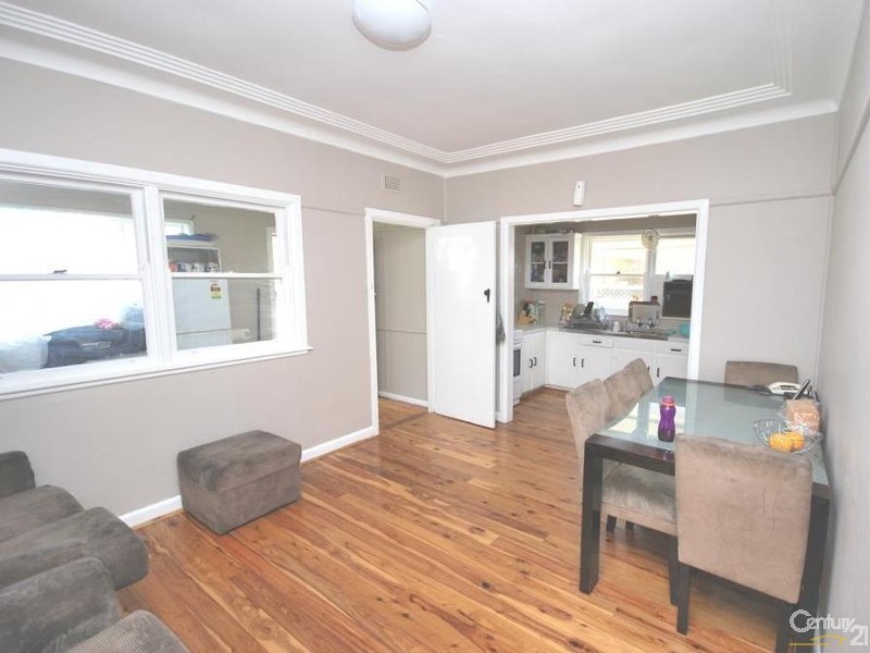 52 Alexander Street, Smithfield NSW 2164