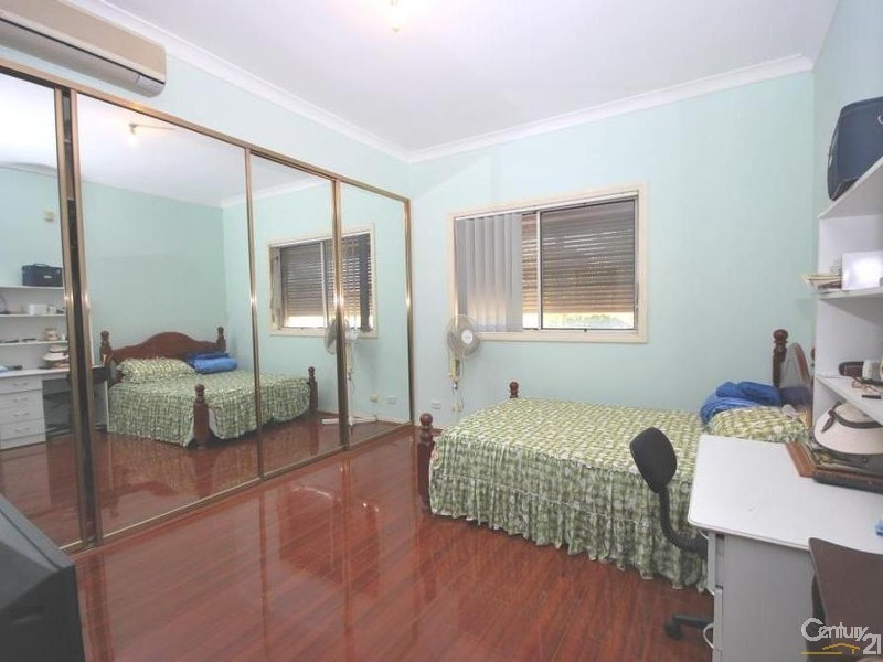 196 Fairfield Street, Fairfield East NSW 2165