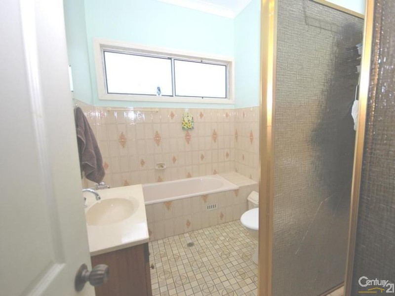 196 Fairfield Street, Fairfield East NSW 2165