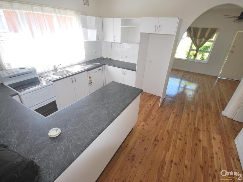 23 Rowley st, Smithfield NSW 2164