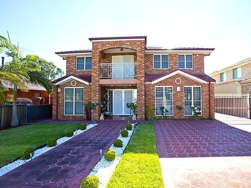 11 Boyd Street, Cabramatta West NSW 2166