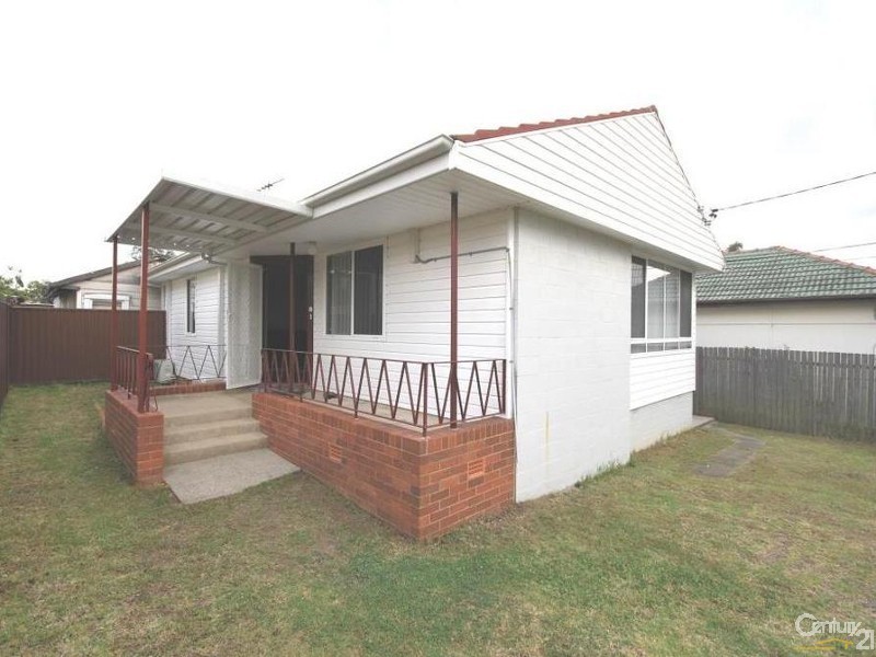 79 Granville Street, Fairfield NSW 2165