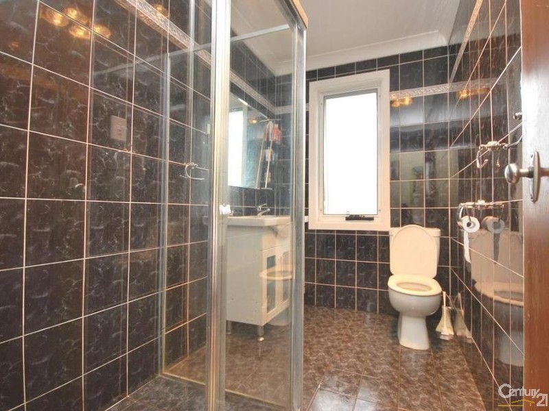 79 Granville Street, Fairfield NSW 2165