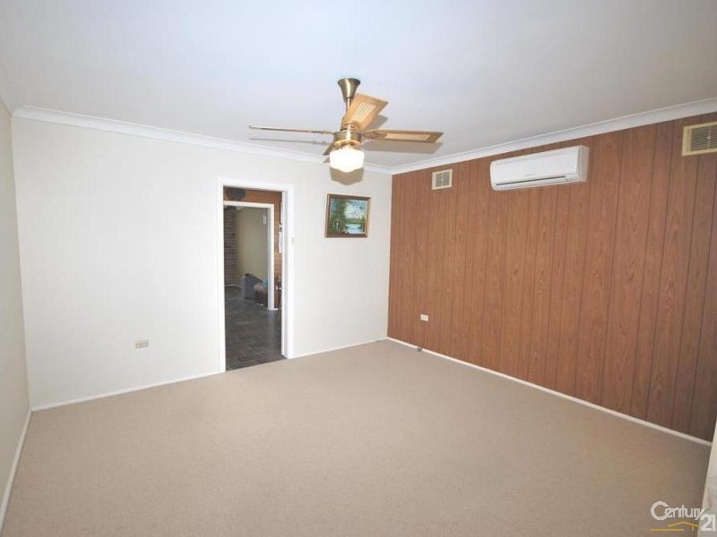 254 Smithfield Road, Fairfield West NSW 2165