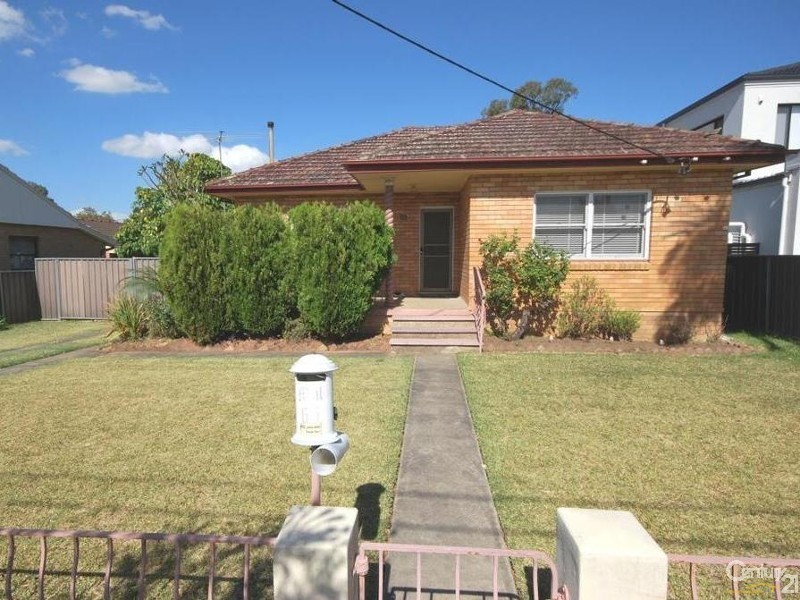 66 Rawson Road, Fairfield West NSW 2165