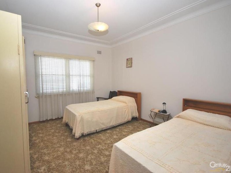 66 Rawson Road, Fairfield West NSW 2165