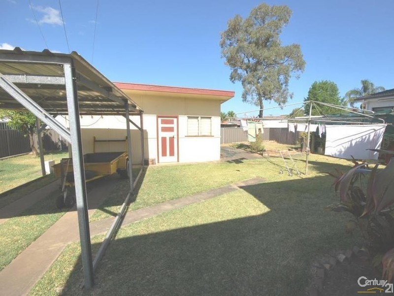 66 Rawson Road, Fairfield West NSW 2165