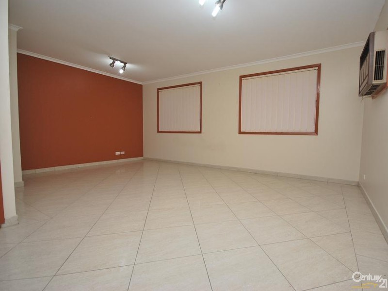 Fairfield West NSW 2165