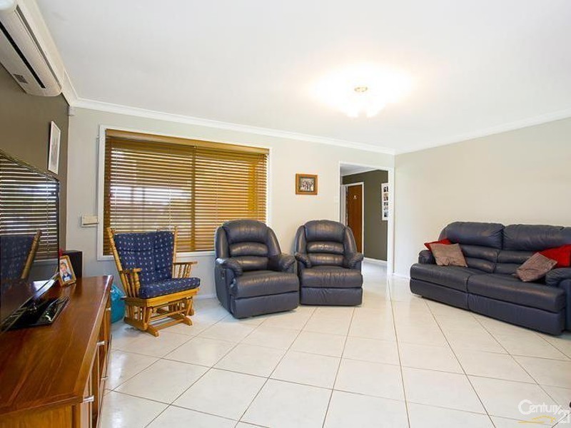 17 Rhondda Street, Smithfield NSW 2164