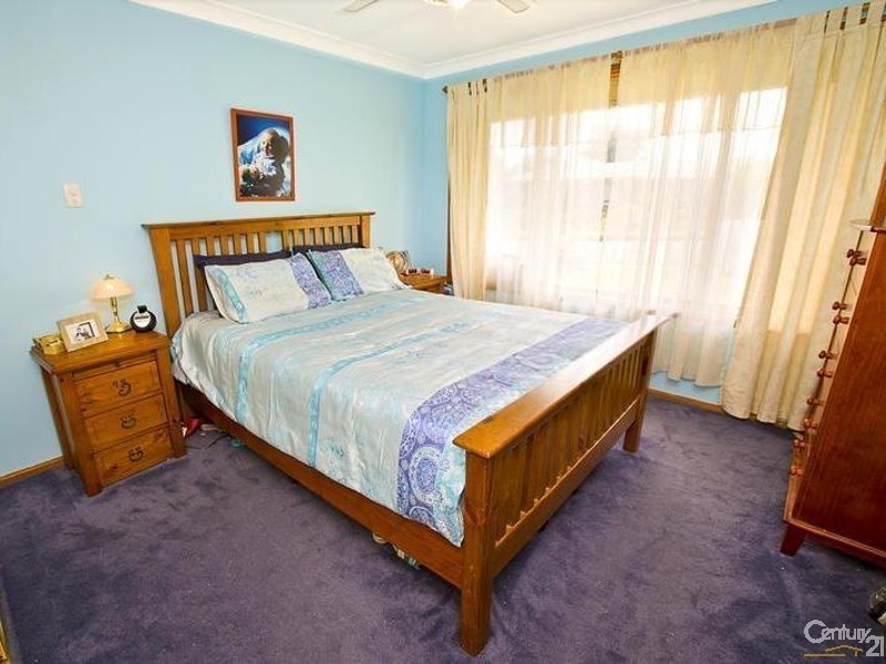 17 Rhondda Street, Smithfield NSW 2164