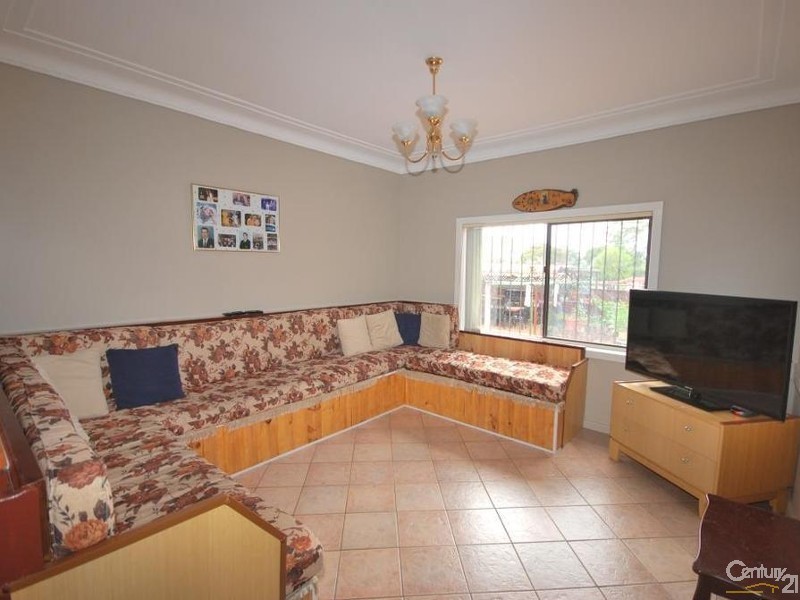 39-41  Chelsea Street, Merrylands NSW 2160