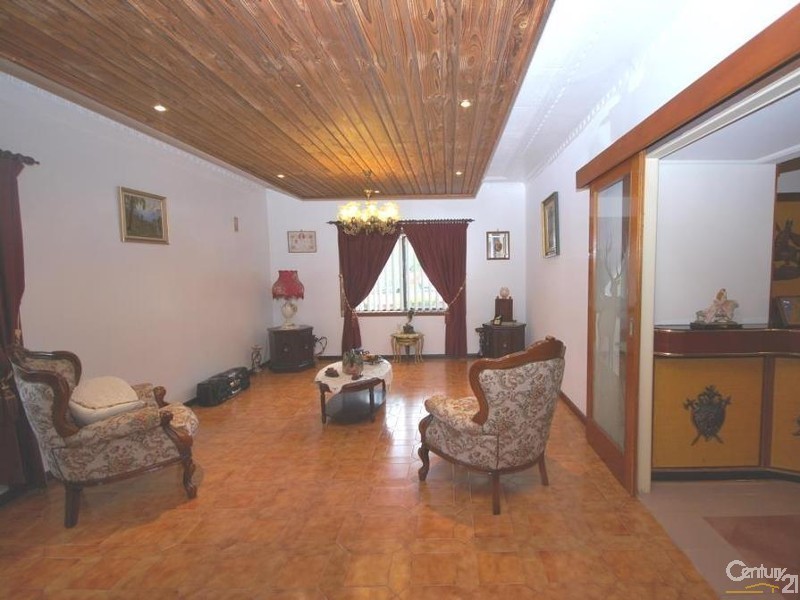 39-41  Chelsea Street, Merrylands NSW 2160