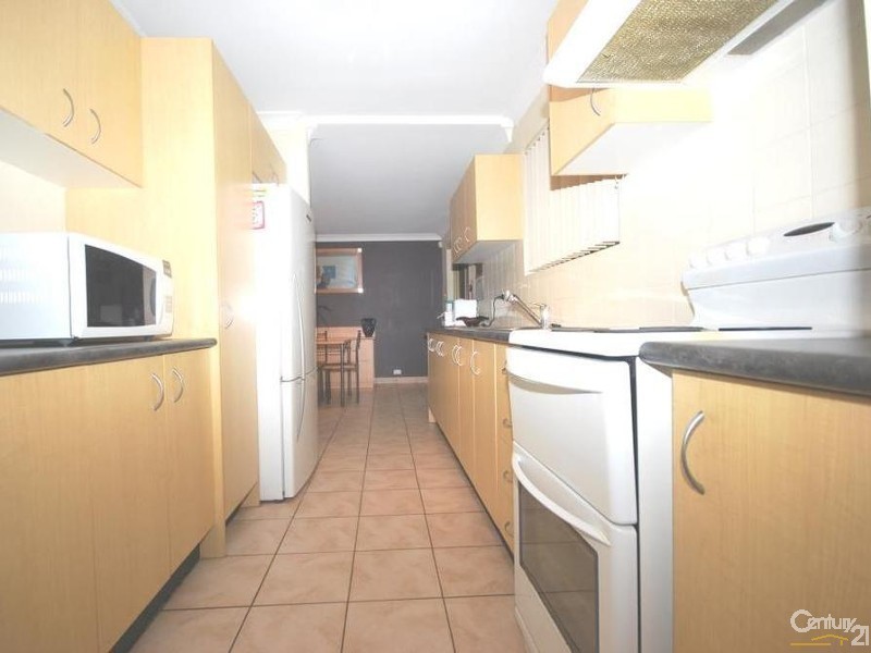 5/17 Resthaven Road, Bankstown NSW 2200