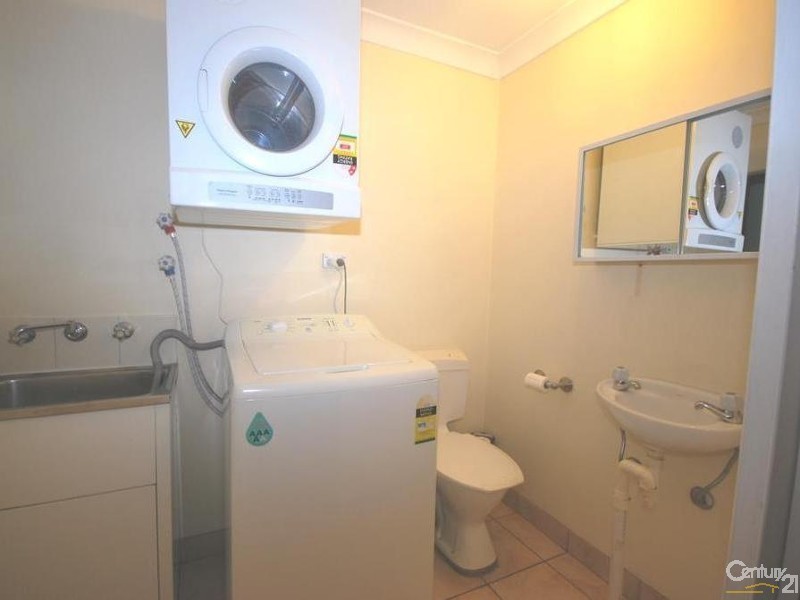 5/17 Resthaven Road, Bankstown NSW 2200