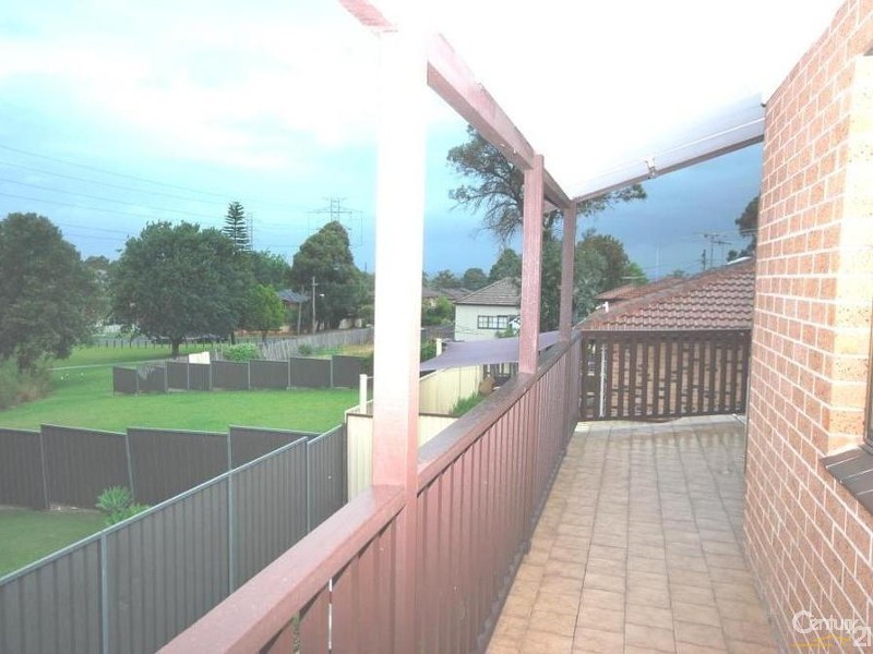 5/17 Resthaven Road, Bankstown NSW 2200