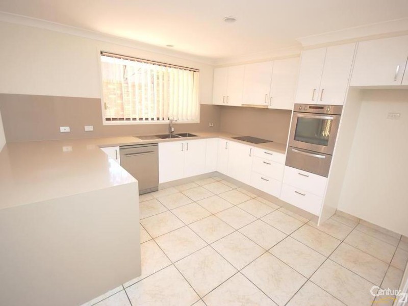 Edensor Park NSW 2176