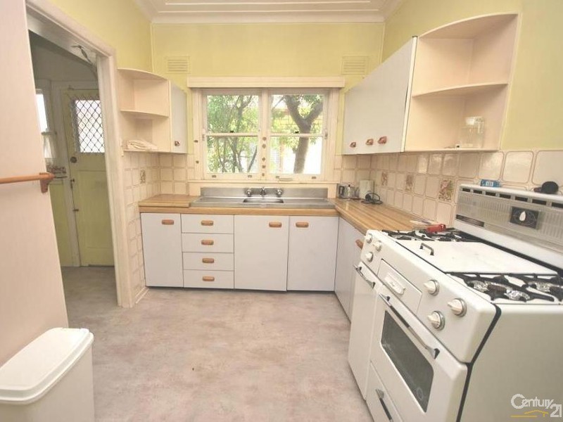 5  Wattle Avenue, Villawood NSW 2163