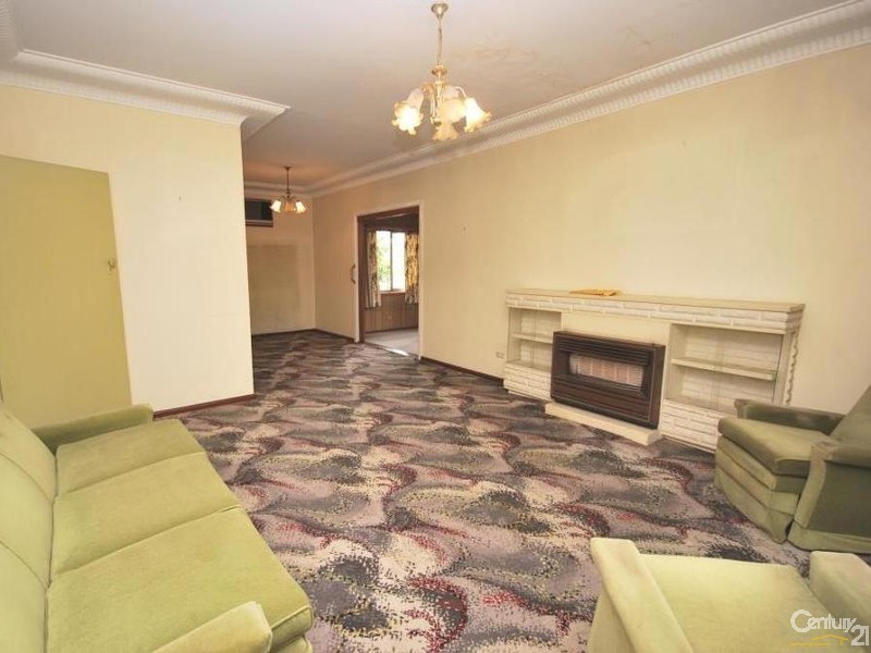 5  Wattle Avenue, Villawood NSW 2163