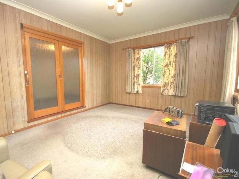 5  Wattle Avenue, Villawood NSW 2163