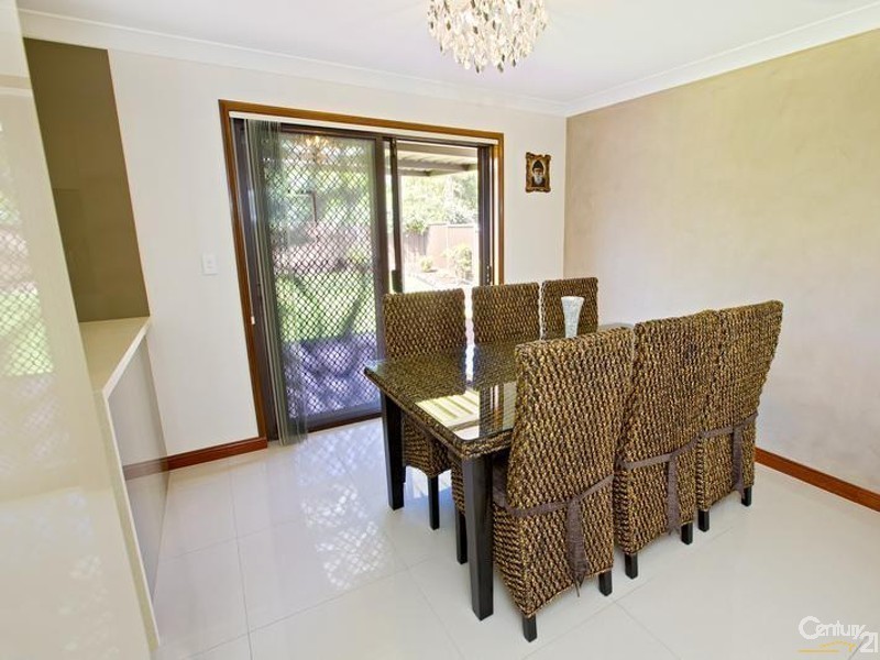 26 Glen Logan Road, Bossley Park NSW 2176