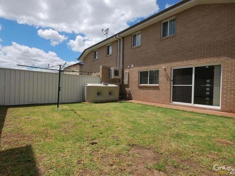 12A Ligar Street, Fairfield Heights NSW 2165