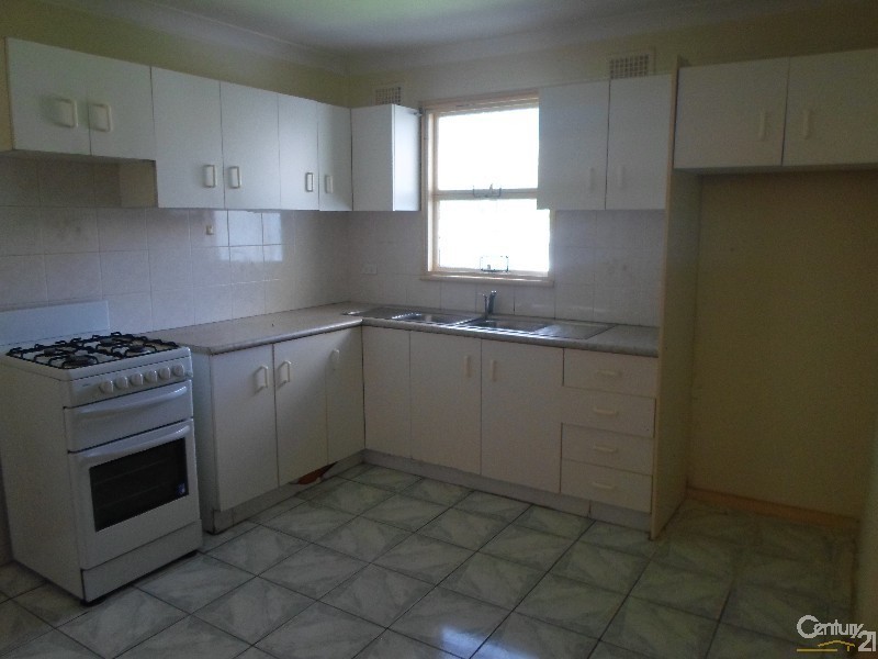 Fairfield West NSW 2165