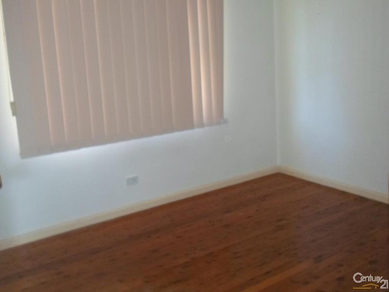 Fairfield West NSW 2165