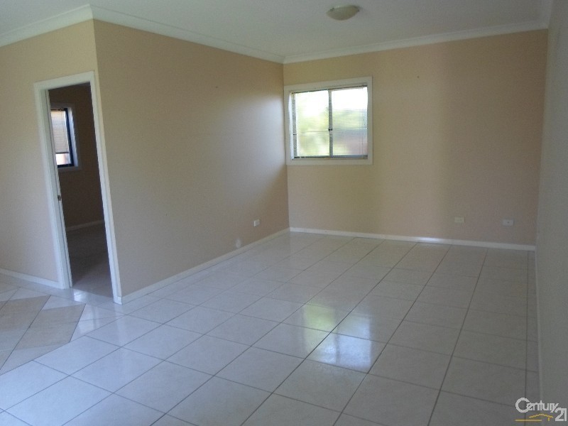 Fairfield West NSW 2165