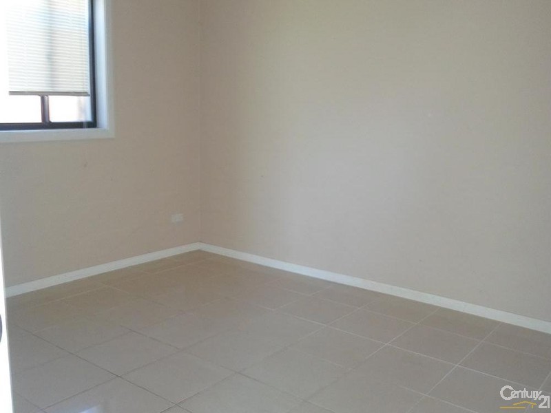 Fairfield West NSW 2165