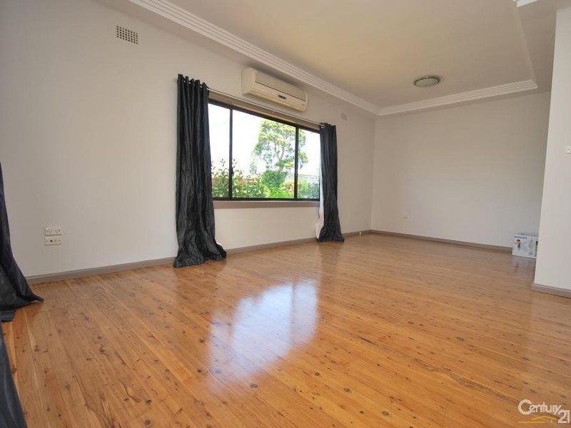 Fairfield West NSW 2165